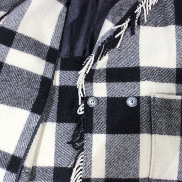 Vintage L.L. Bean Maine Buffalo Plaid Fringe Coat - Picture 8 of 8